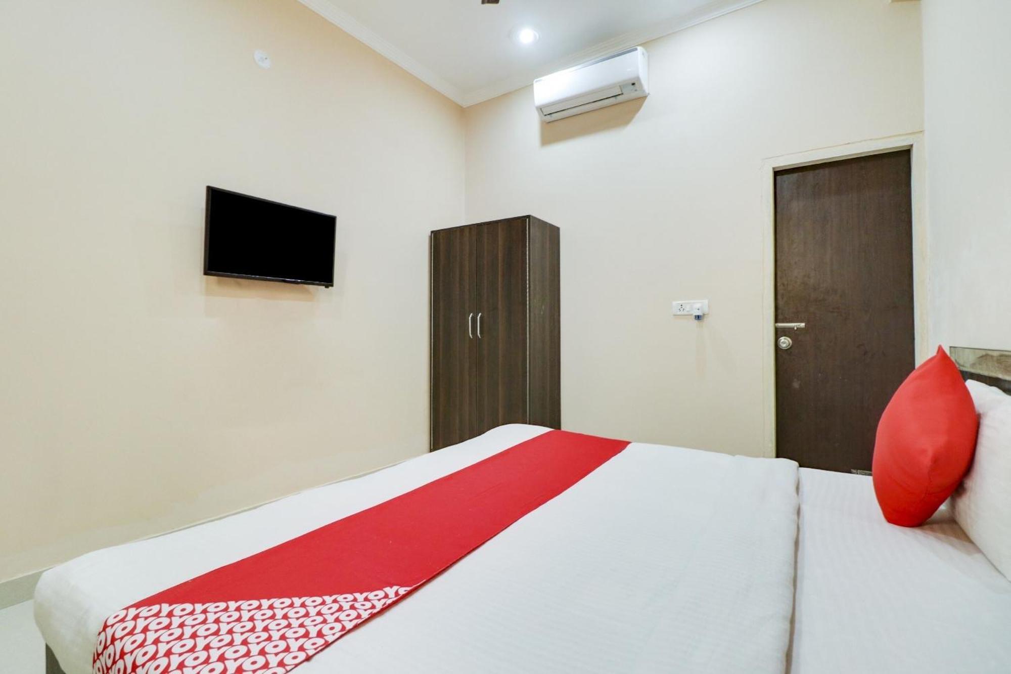 Oyo Flagship 75440 Relax Inn Greater Noida Extérieur photo